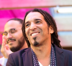 Steevy Gustave lors de la Dictée pour tous, le 13 avril à Brétigny-sur-Orge