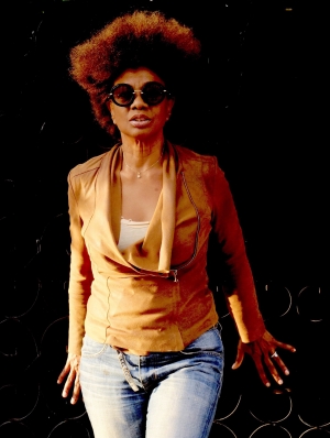 Mounia, une femme au grand cœur. 