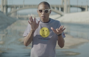Le titre &quot;Happy&quot; de Pharrell Williams sera l&#039;objet d&#039;une adaptation en livre pour enfants